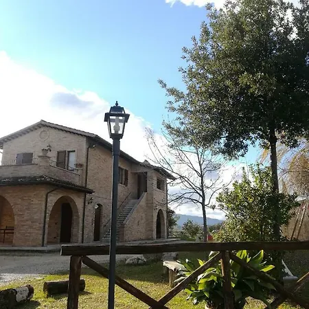 Agriturismo Alla Solagna Фермерский дом Колли-дель-Тронто